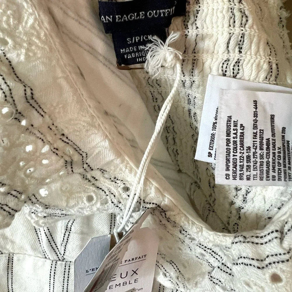 American Eagle Ruffle Crop Top - Picture 4 of 5